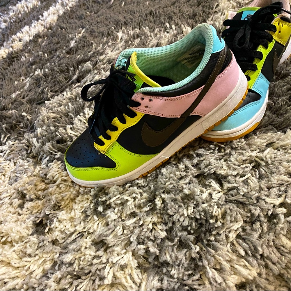 Free 99 Nike size 6Y